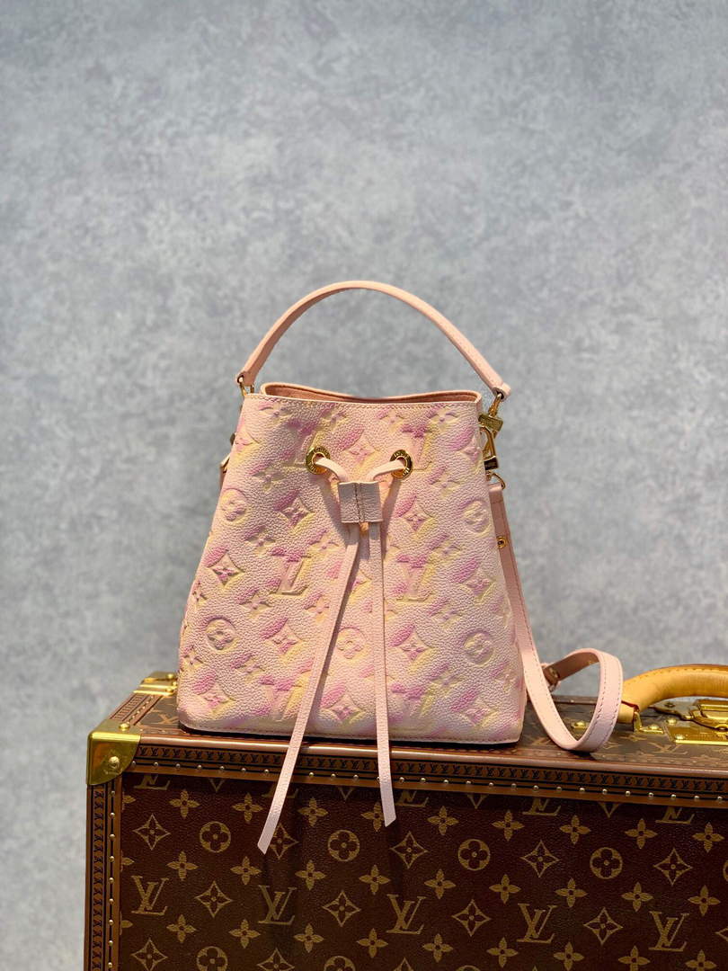 LV M46174 Louis Vuitton NONO BB Bucket Bag Pink