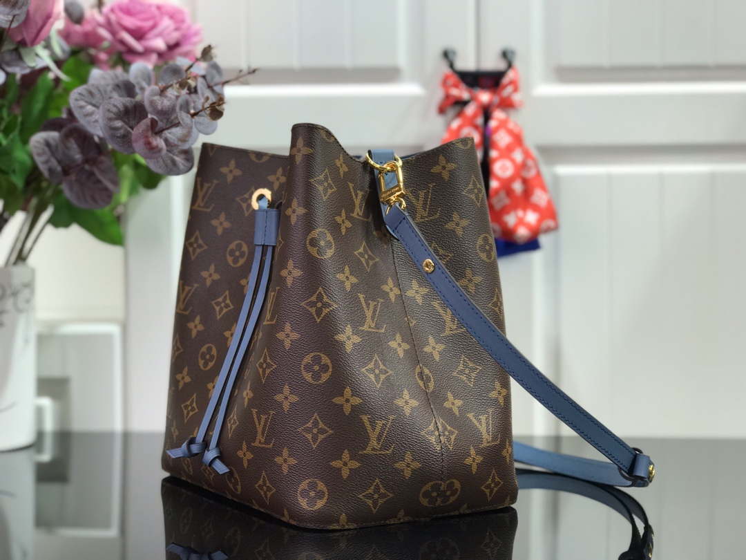LV M44021 Louis Vuitton NONO MM Bag Monogram Blue