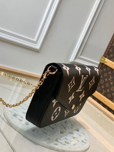LV M80482 Louis Vuitton M69977 F��licie Pochette Leather Black