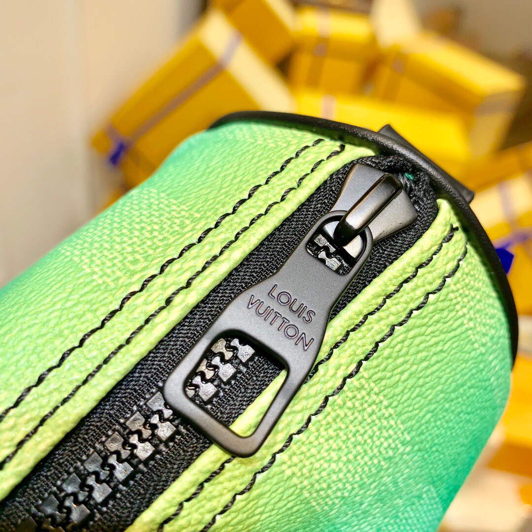 LV M59949 Louis Vuitton Keepall XS Bag