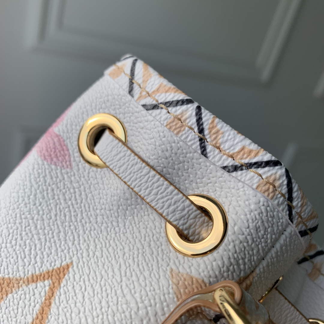 LV M82386 Louis Vuitton Nano No�� Bucket Bag Apricot