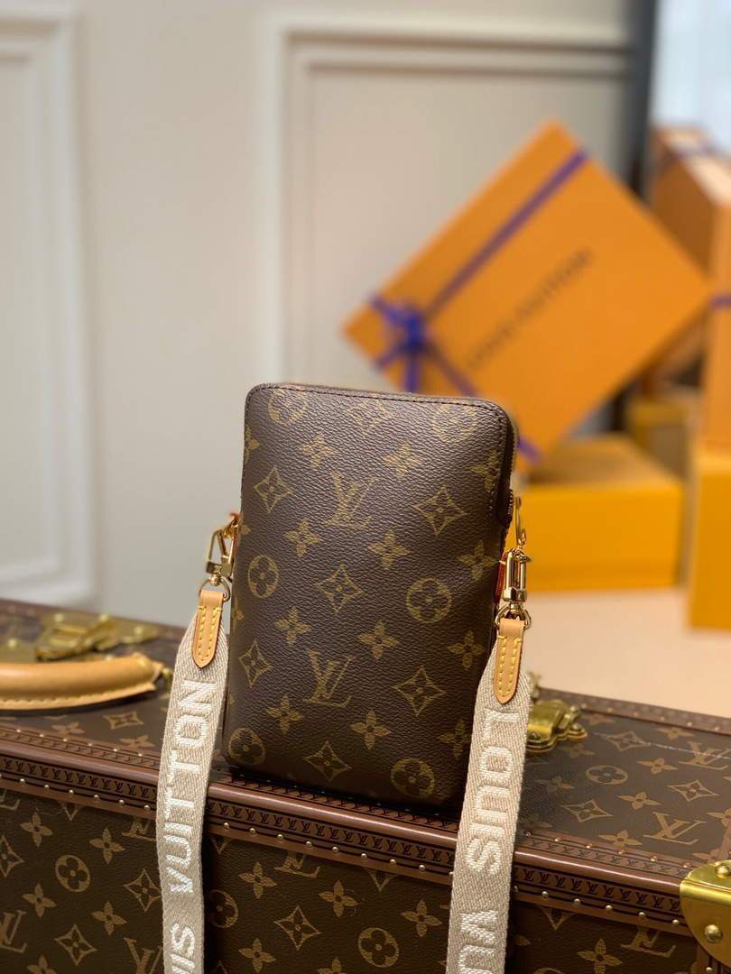 LV M80746 Louis Vuitton Utility Phone Sleeve Monogram Bag