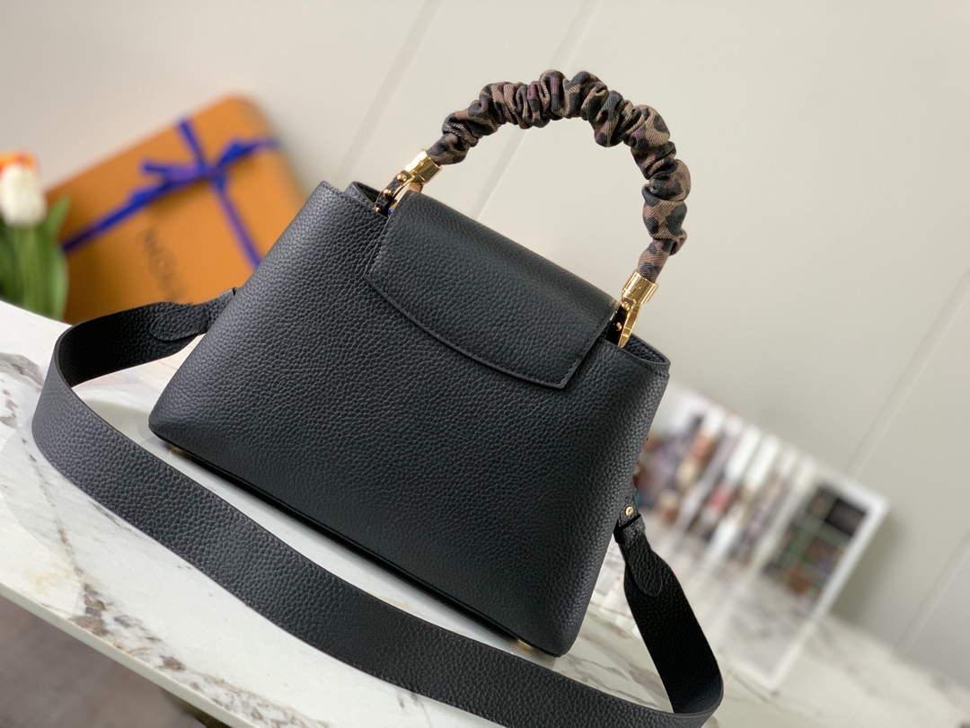 LV M58732 Louis Vuitton Capucines MM Handbag Black