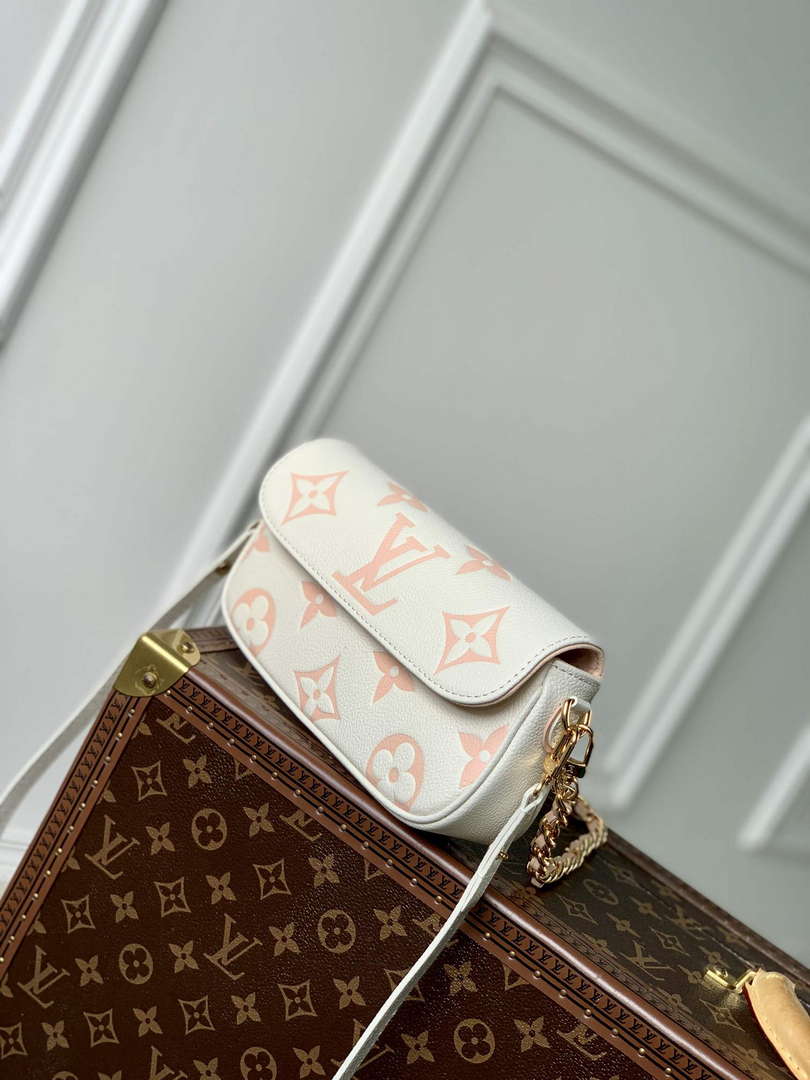 LV M82211 Louis Vuitton Wallet On Chain Ivy Bag Off-white/pink