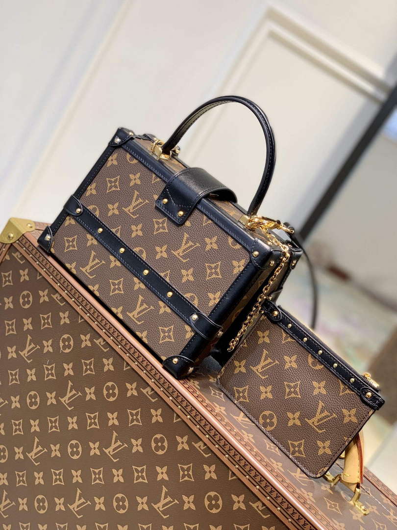LV M46309 Louis Vuitton Petite Malle V Bag