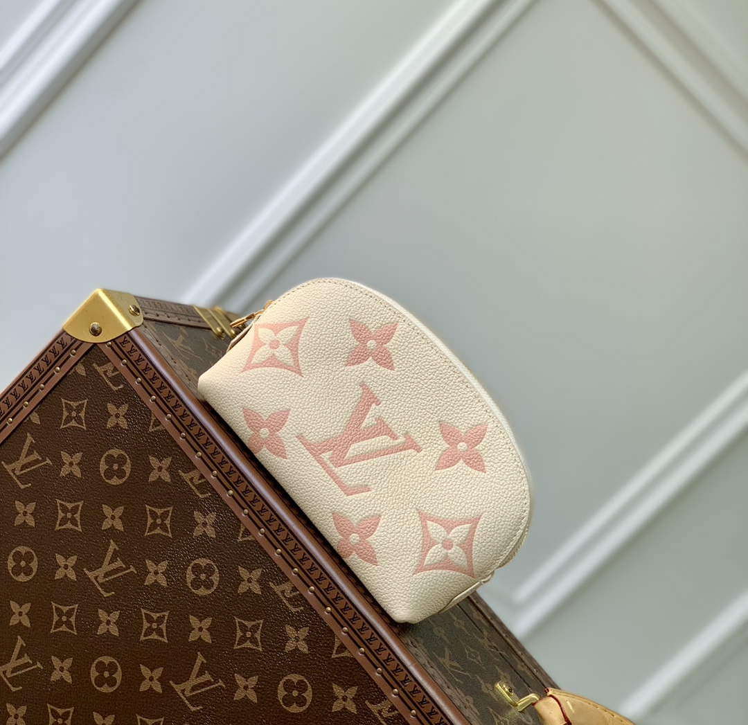 LV M45951 Louis Vuitton Pochette Cosmetique PM Pink