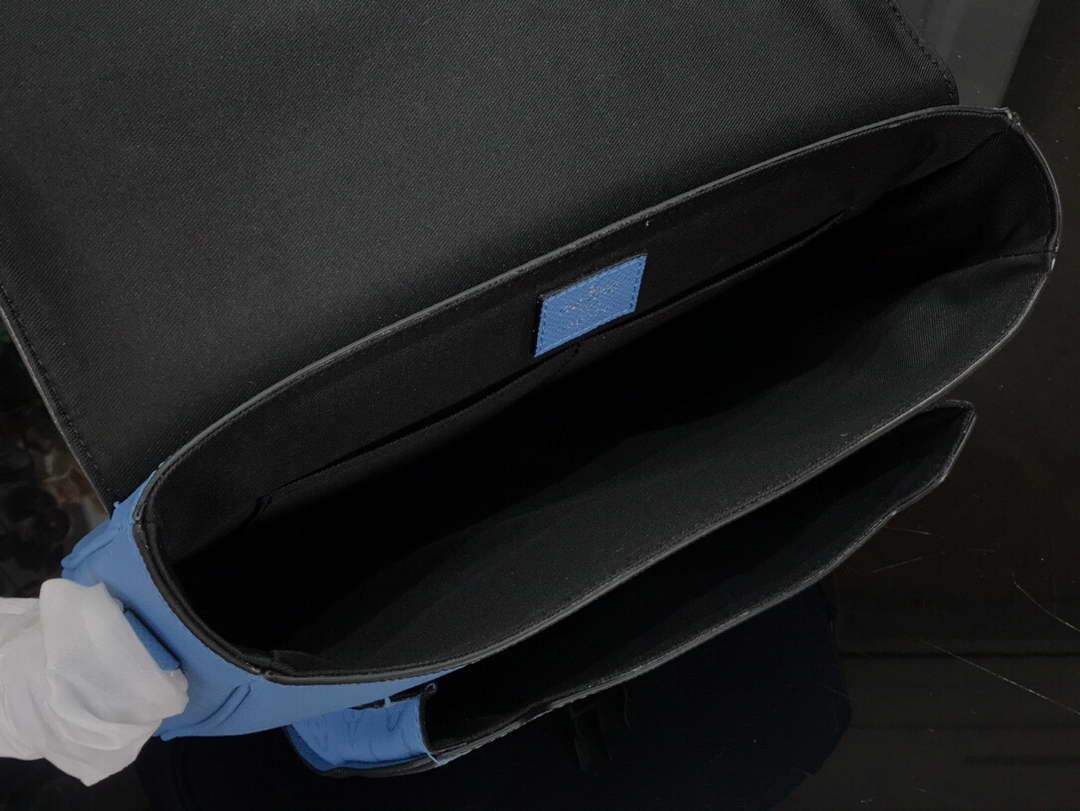 LV M30745 Louis Vuitton M30746 New Messenger Bag Blue