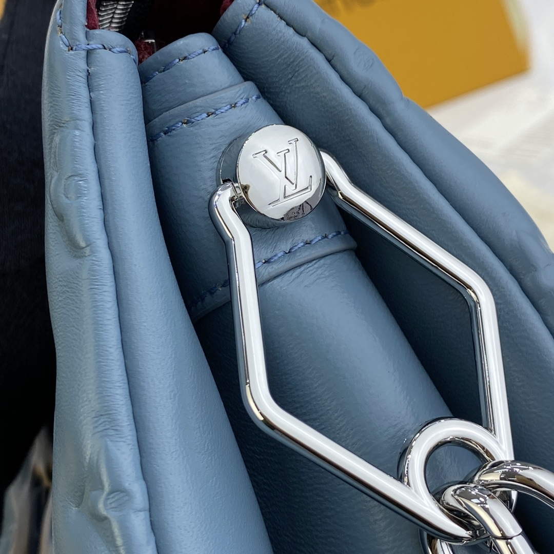 LV M21197 Louis Vuitton Coussin PM Bag haze blue