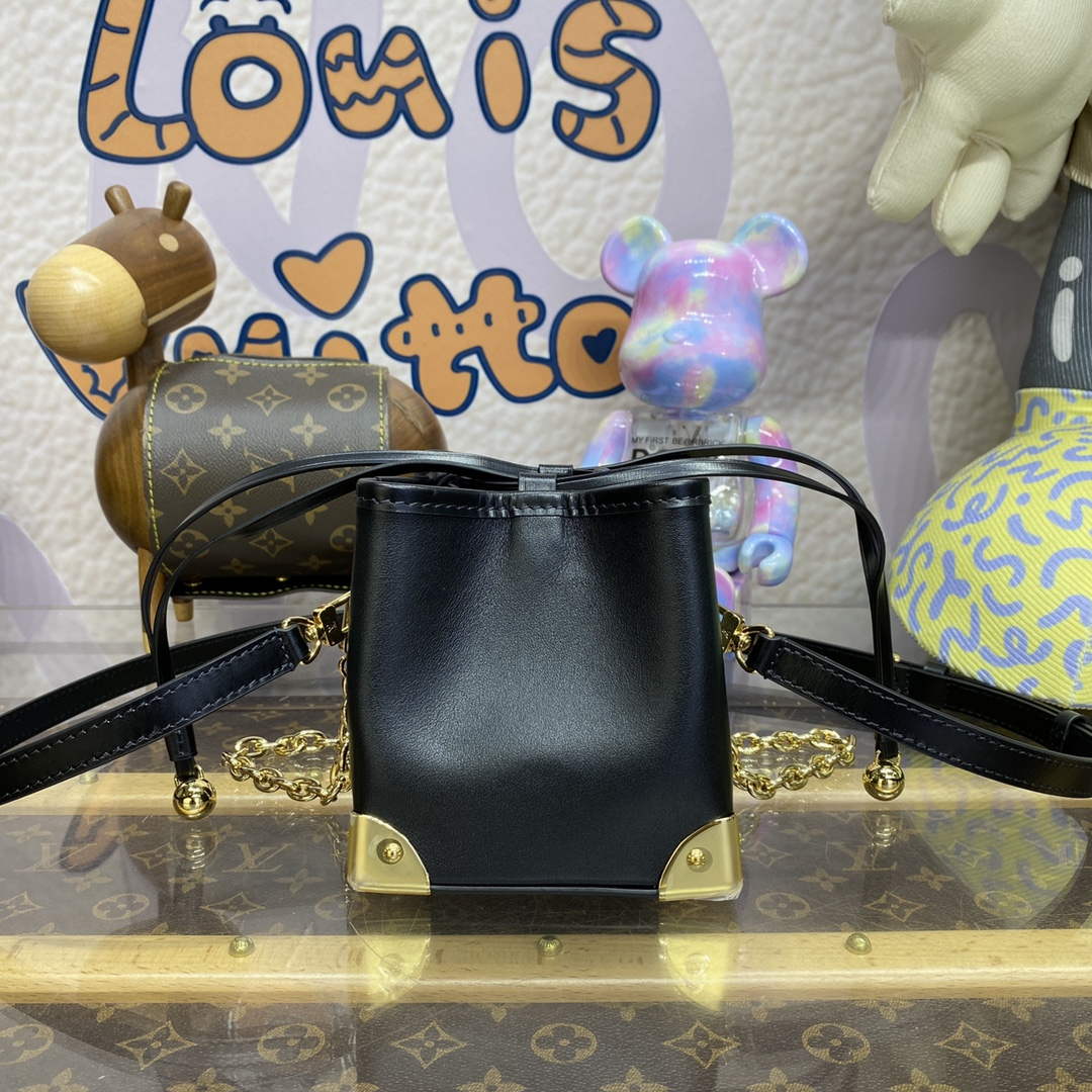LV M82886 Louis Vuitton Noe Purse Handbag Black