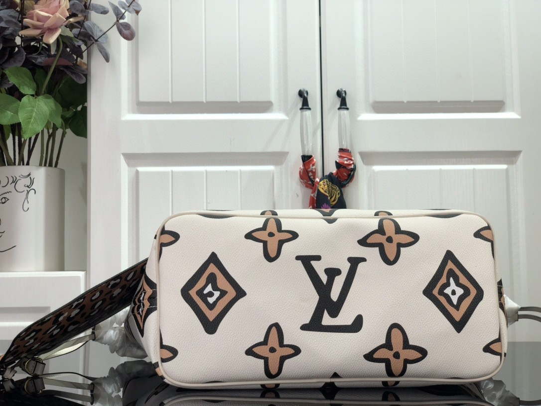 LV M45819 Louis Vuitton Neverfull MM Monogram Bag M45818 Creme