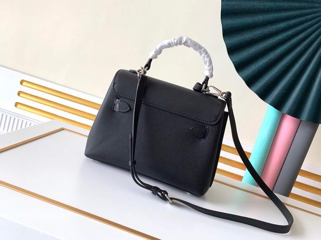 LV M53937 Louis Vuitton Lockme Ever BB Handbag Black