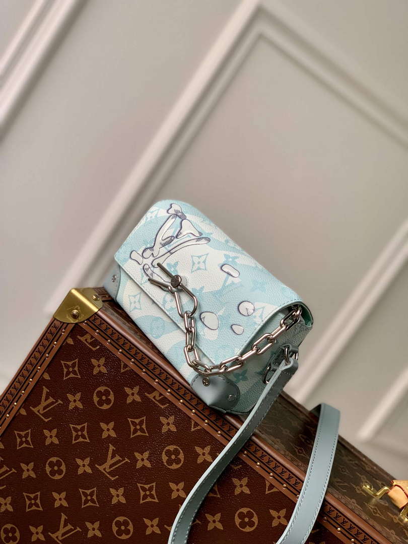 LV M22637 Louis Vuitton Steamer Wearable Wallet Crystal Blue