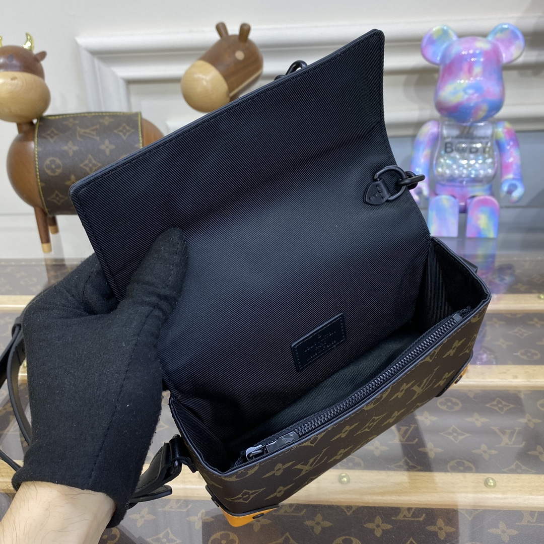 LV M82534 Louis Vuitton Steamer Wearable Wallet Radiant Sun