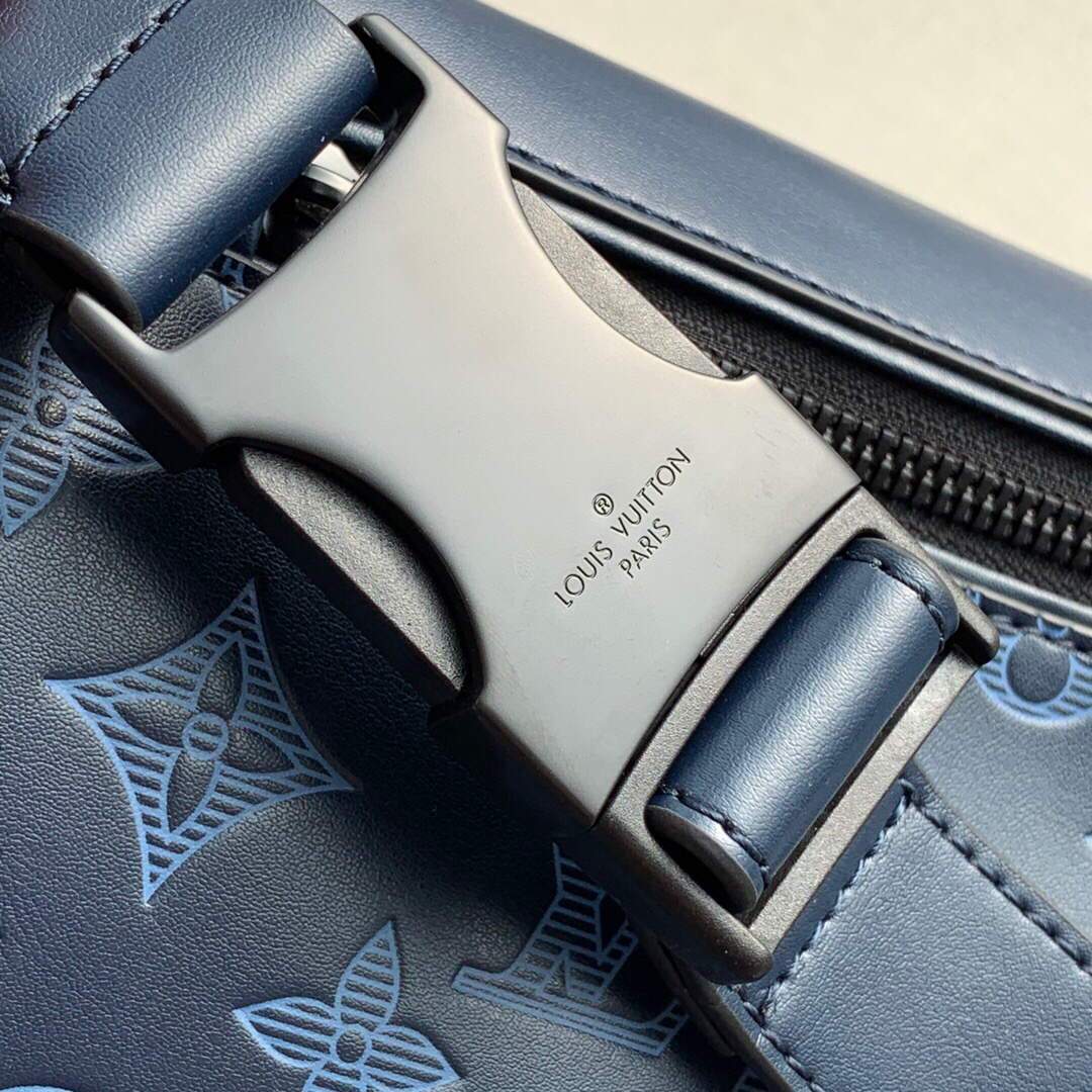 LV M45729 Louis Vuitton Discovery Bumbag PM Navy Blue