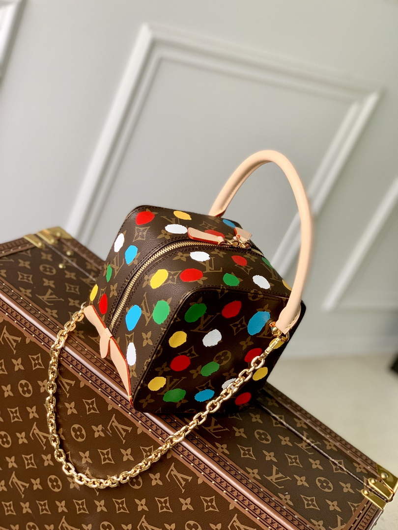 LV M46450 Louis Vuitton LV X YK SQUARE Handbag (China limited edition)