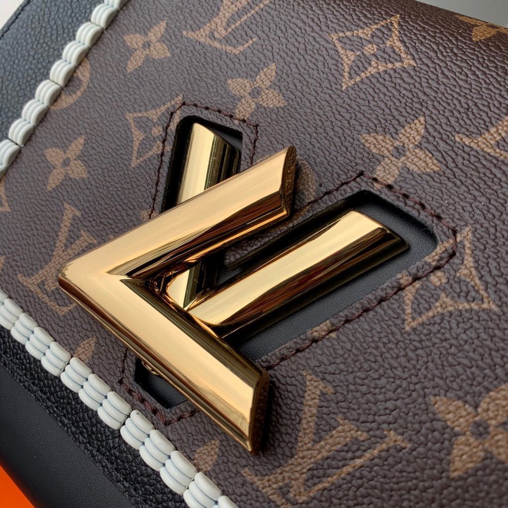 LV M50282 Louis Vuitton M57517 Twist MM shoulder Epi bag Black and Monogram