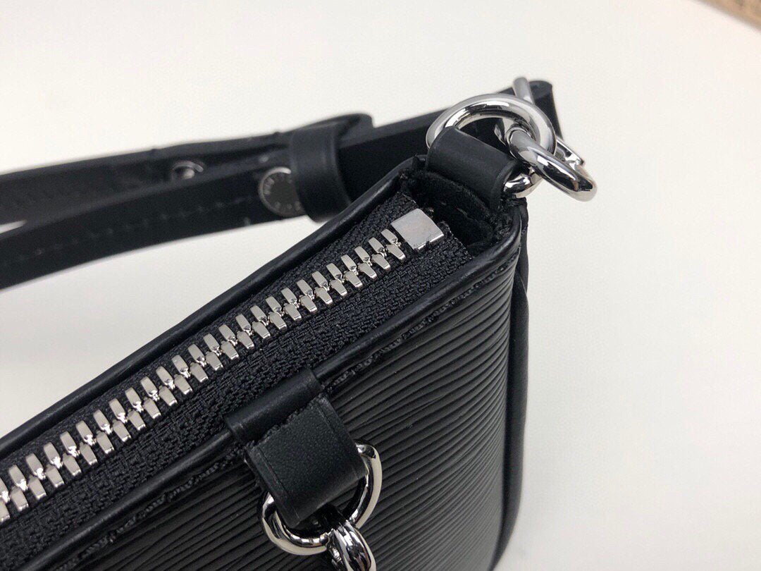 LV M80471 Louis Vuitton Easy Pouch On Strap M80480 M80483 Bag Black