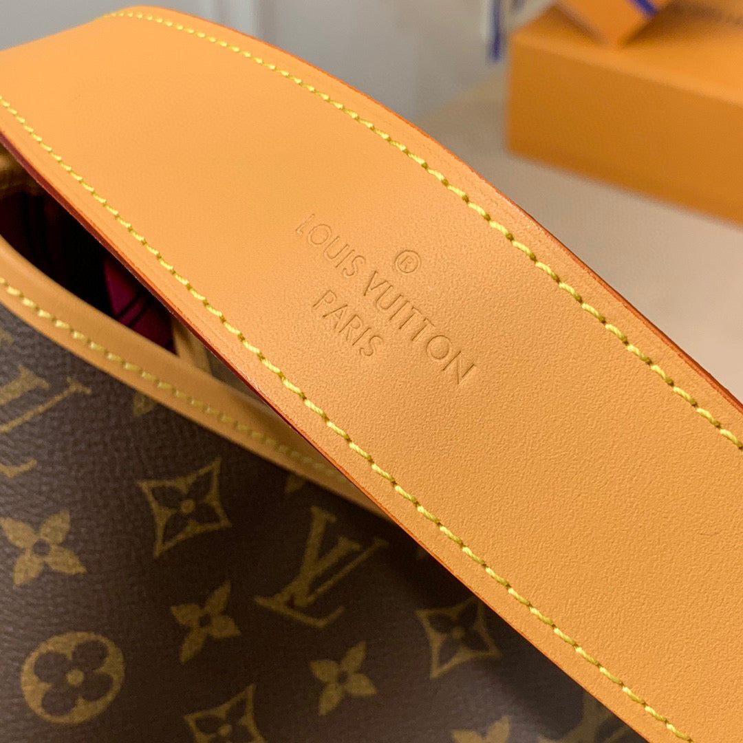 LV M50156 LouisVuitton Delightful MM Monogram Canvas