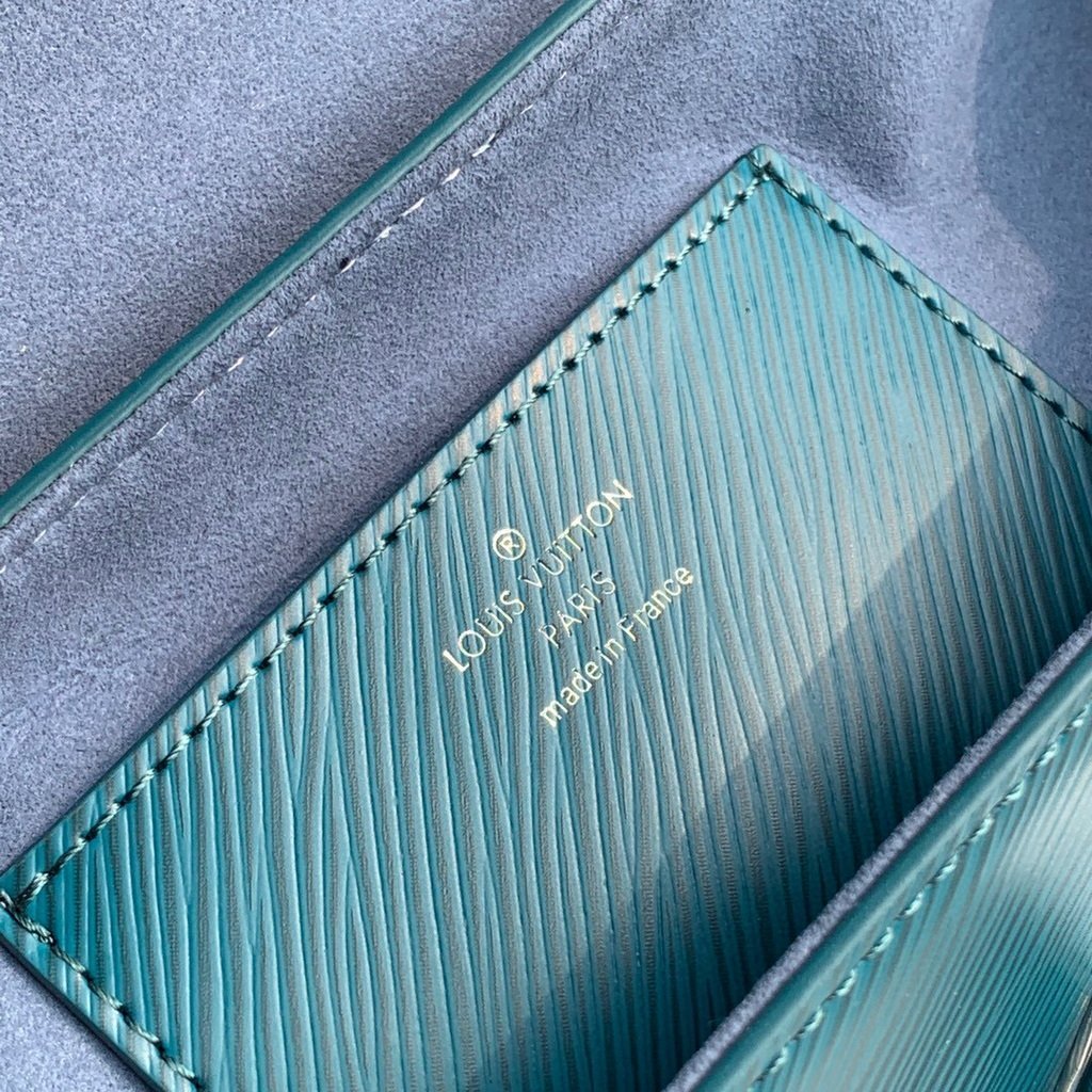 LV M55320 Louis Vuitton Twist MM shoulder Epi M50282 bag Blue