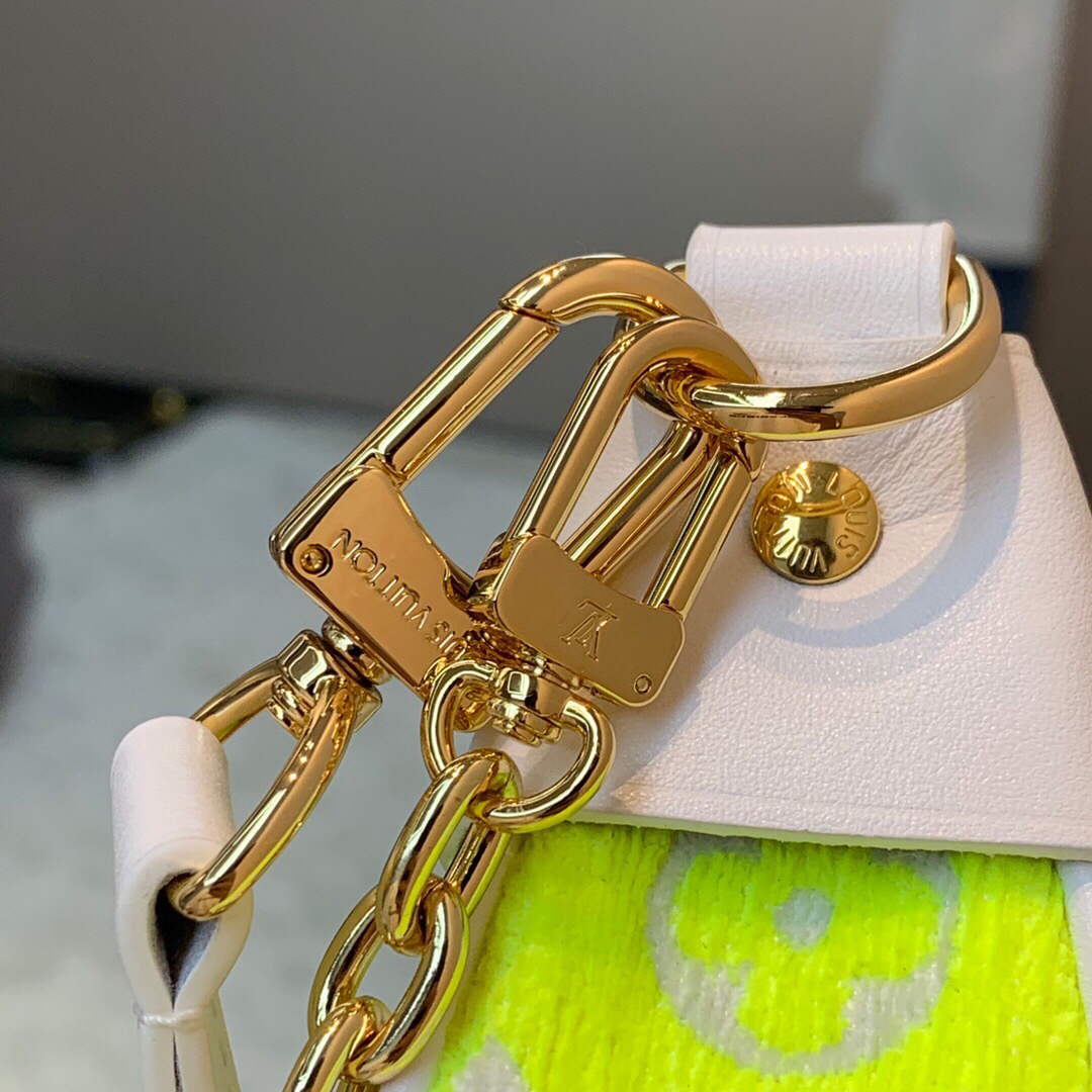 LV M81484 Louis Vuitton Loop half-moon baguette bag Yellow