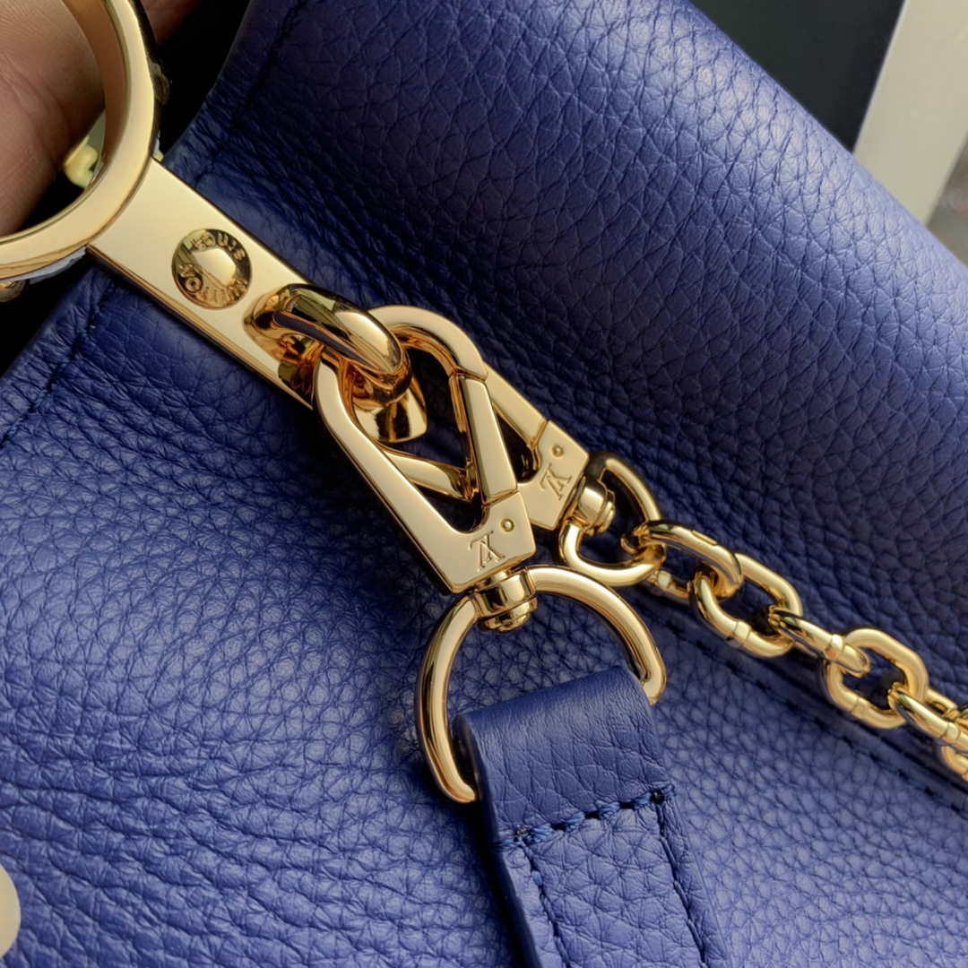 LV M20844 Louis Vuitton Capucines MM Handbag Blue