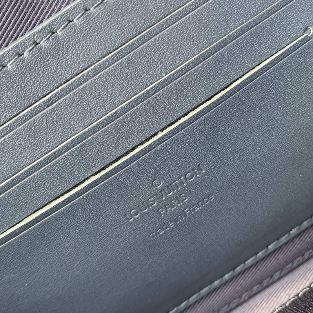 LV M59161 Louis Vuitton Alpha Wearable Wallet Blue