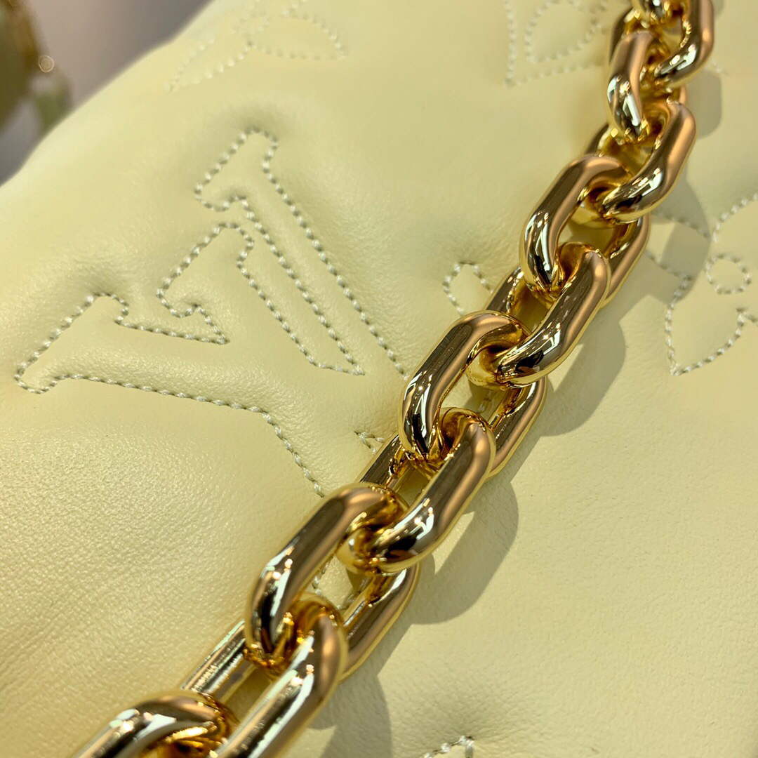 LV M81400 Louis Vuitton Wallet On Strap Bubblegram Banane Yellow