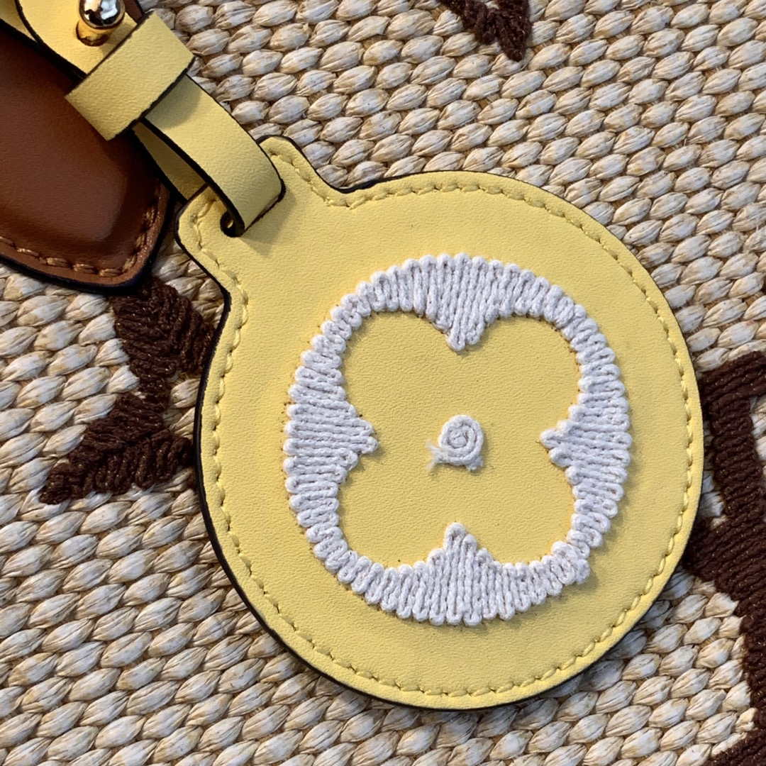LV M57644 Louis Vuitton Onthego GM Tote Bag Tan
