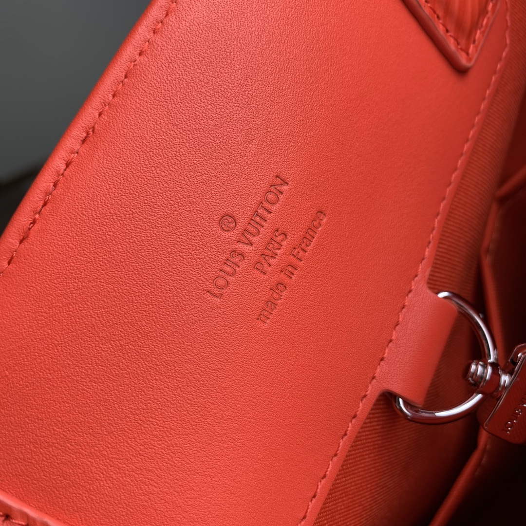 LV M23117 Louis Vuitton Maxi No�� Sling Bag Orange