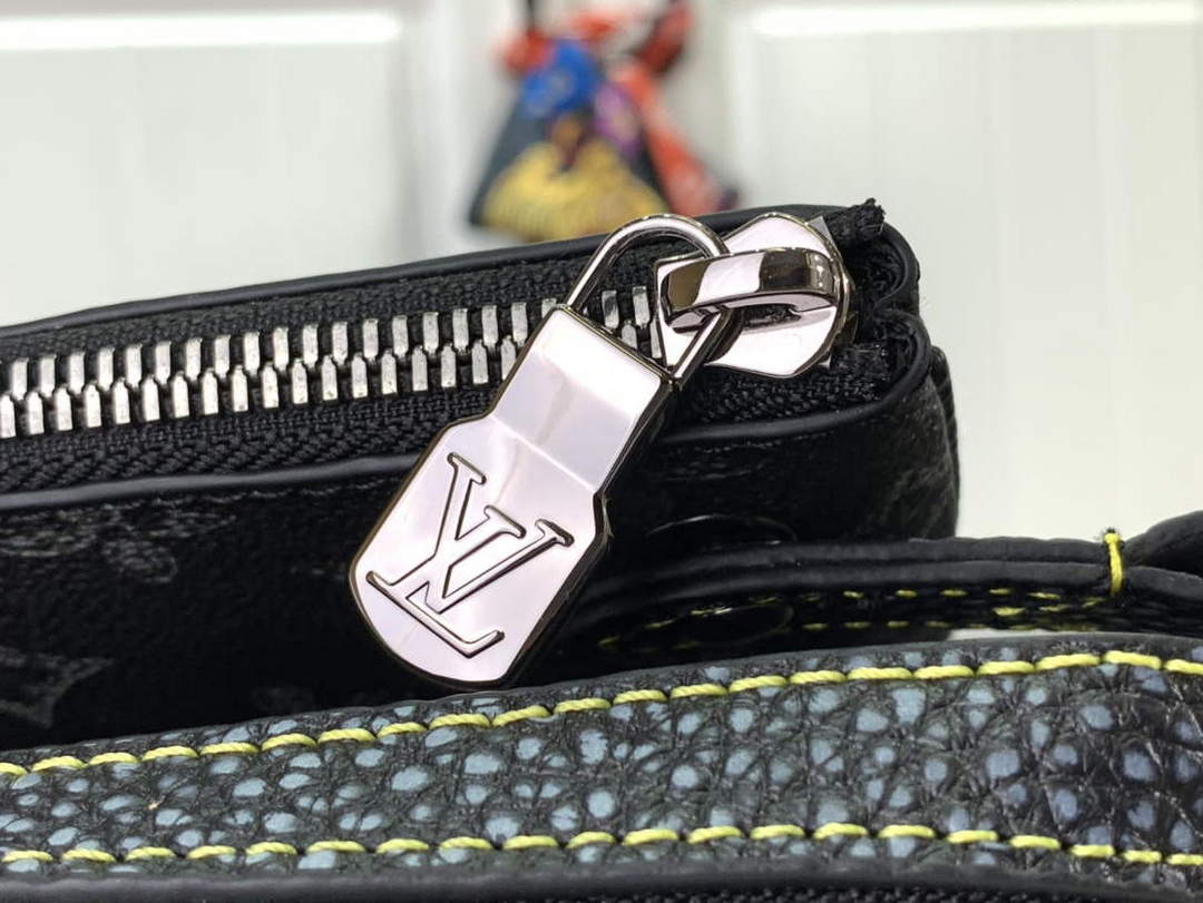 LV M69443 Louis Vuitton Trio Messenger Bag Monogram