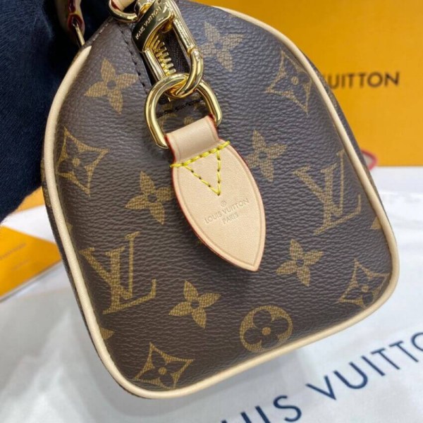 Louis Vuitton Monogram Speedy Bandouliere 20 M45948 Fuchsia