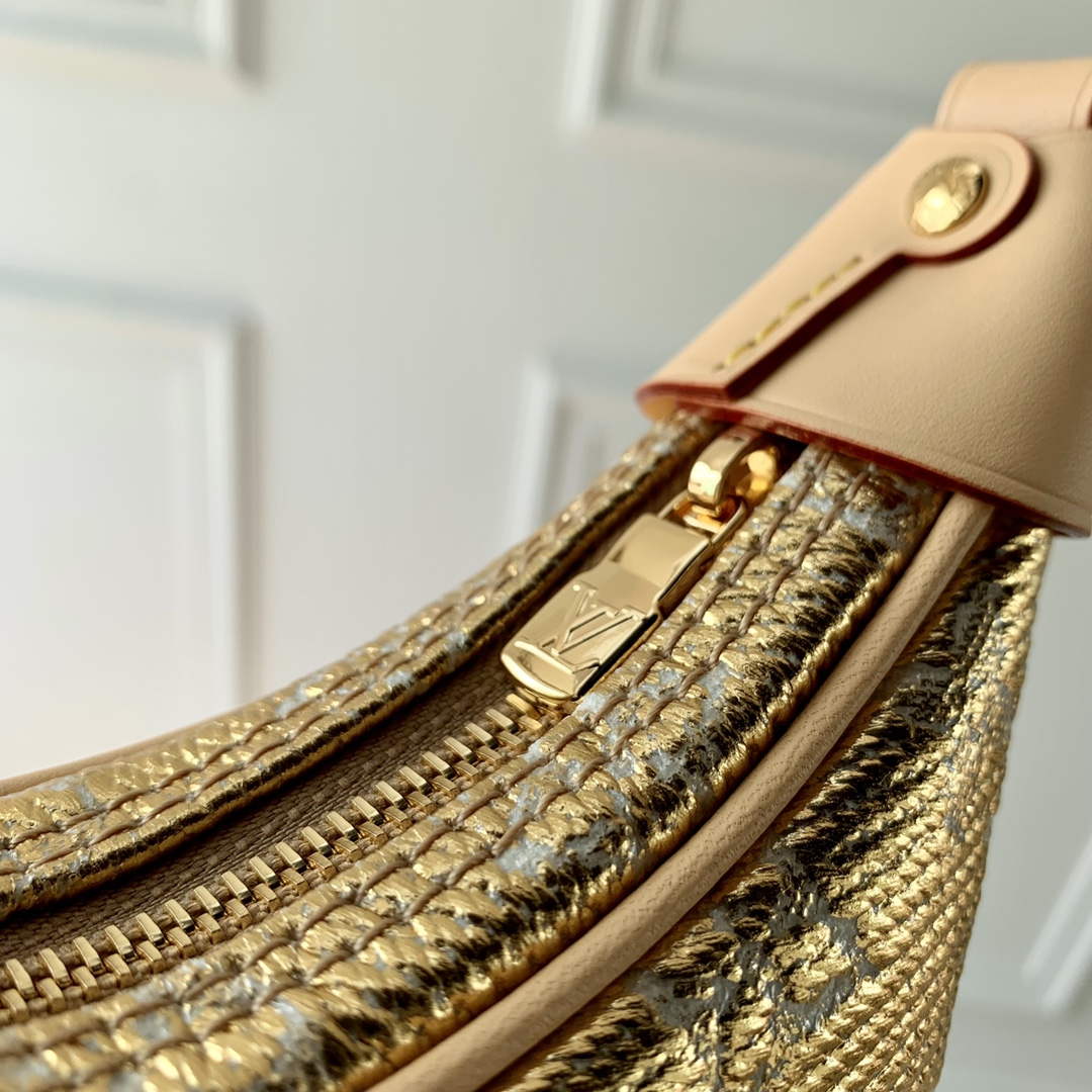 LV M22928 Louis Vuitton Loop PM Baguette Handbag Beige