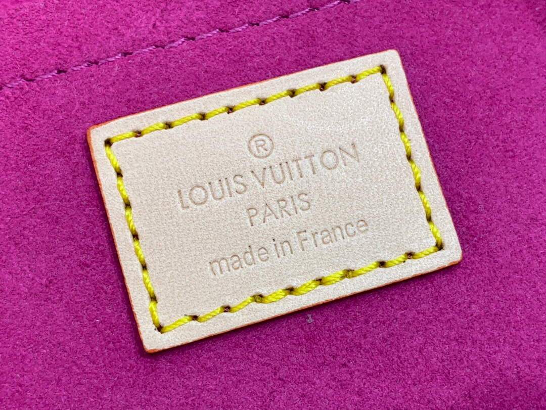 LV M95050 Louis Vuitton Monogram Denim Shoulder Bag Plum
