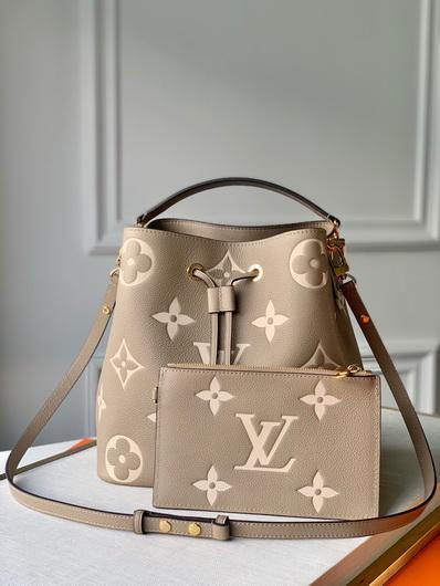 LV M45555 Louis Vuitton M45497 NONO MM Shoulder Bag