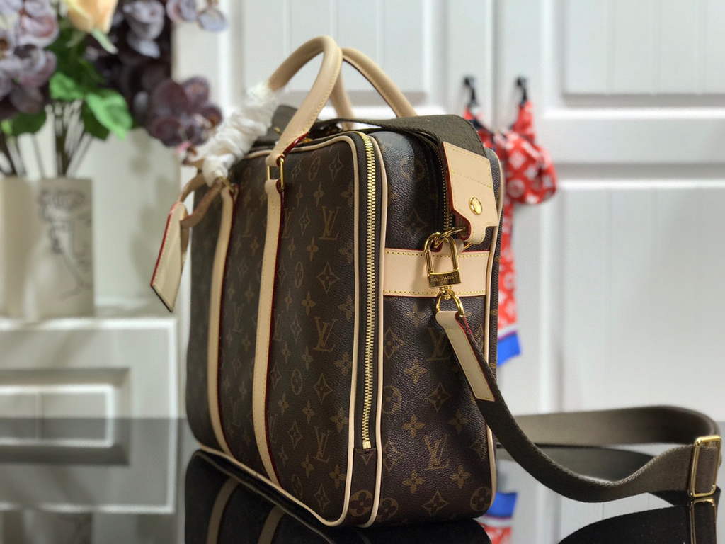 Louis Vuitton M43423 LV N40007 Porte Documents Voyage Monogram