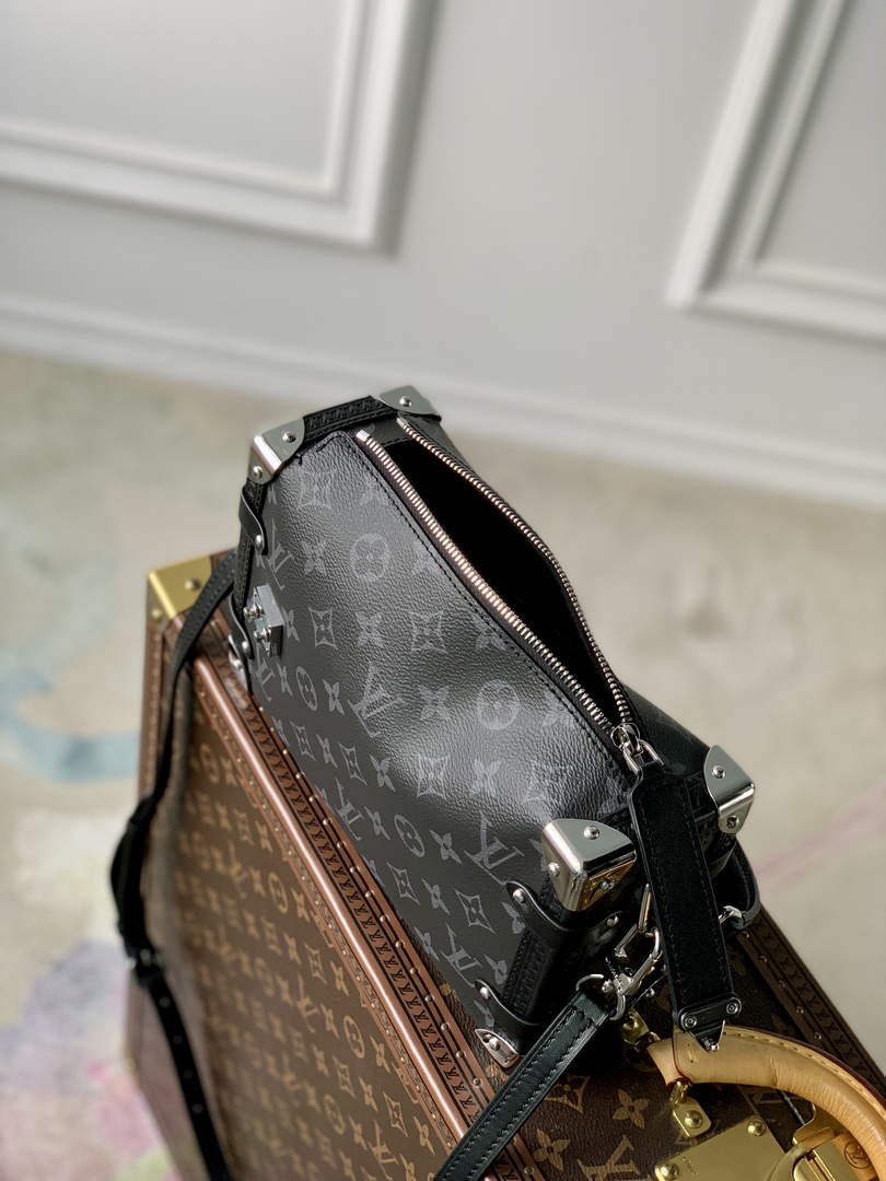 LV M46358 Louis Vuitton Side Trunk PM Handbag Black