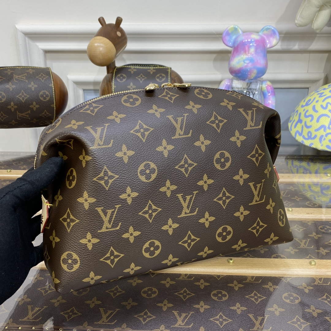 LV M46458 Louis Vuitton Cosmetic Pouch GM