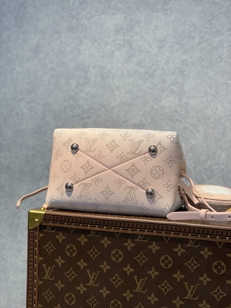 Louis Vuitton LV M59939 Bella Mahina Lilas