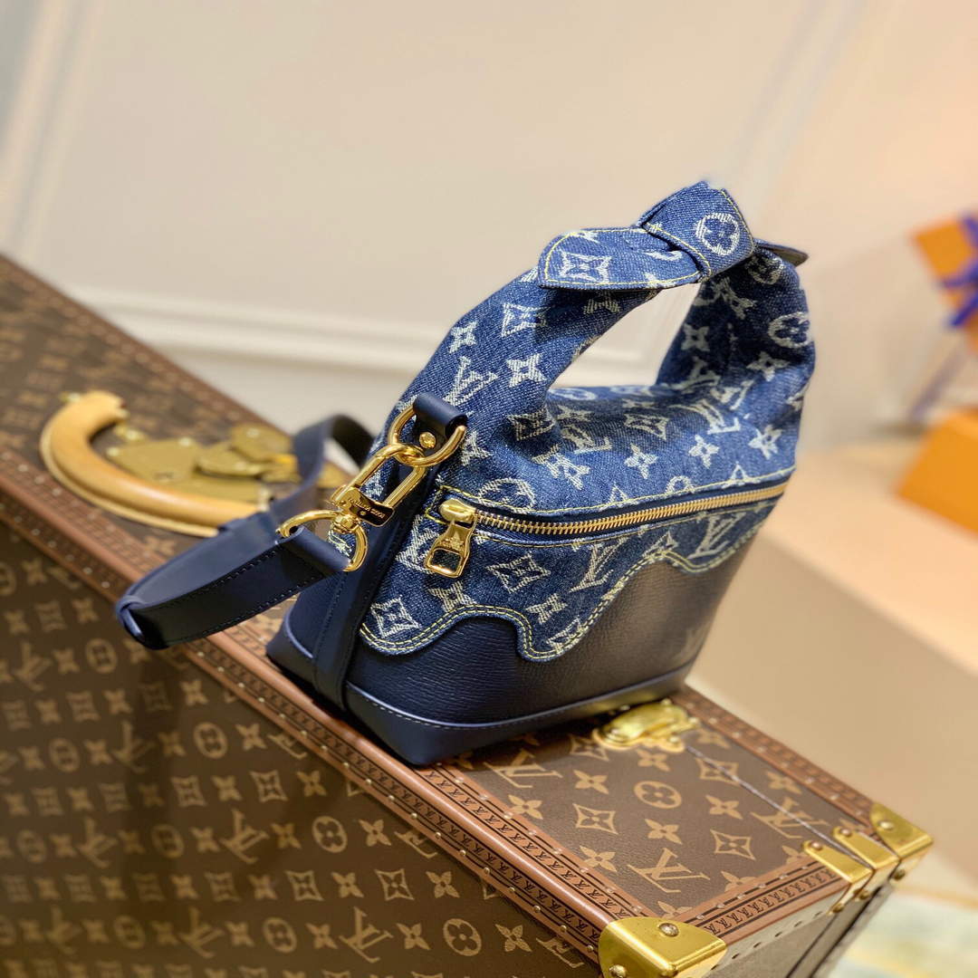 LV M45970 Louis Vuitton Japanese Cruiser Taurillon Leather Bag