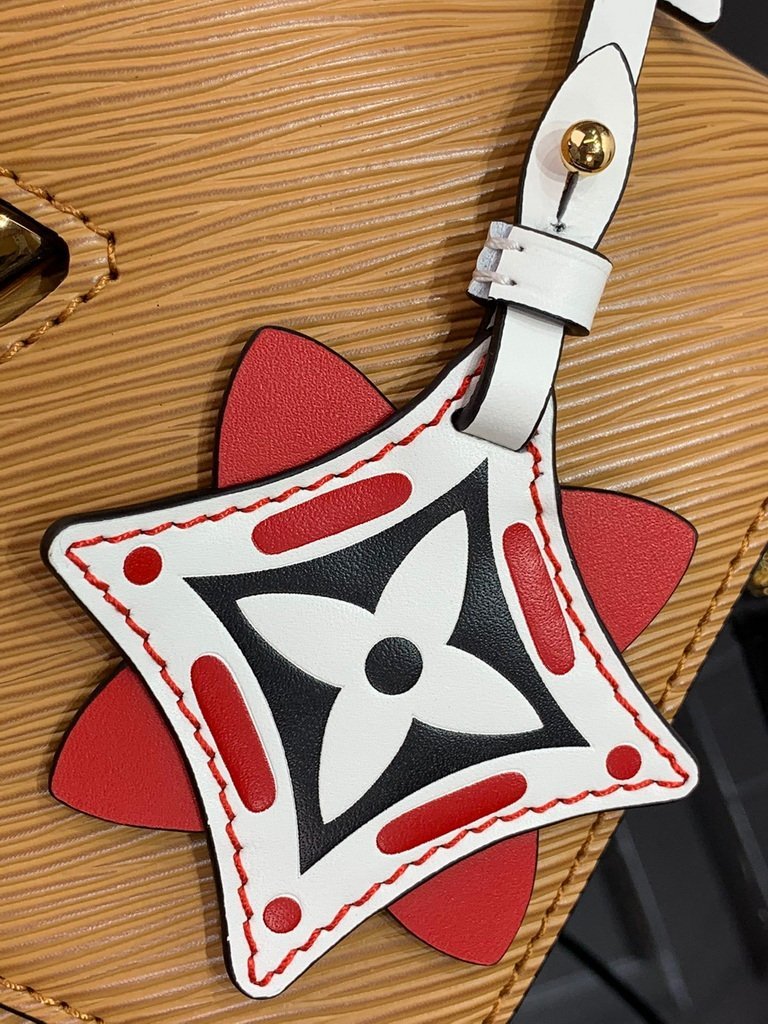 Louis Vuitton M56780 LV Crafty Twist MM Bag M56779 Epi Brown