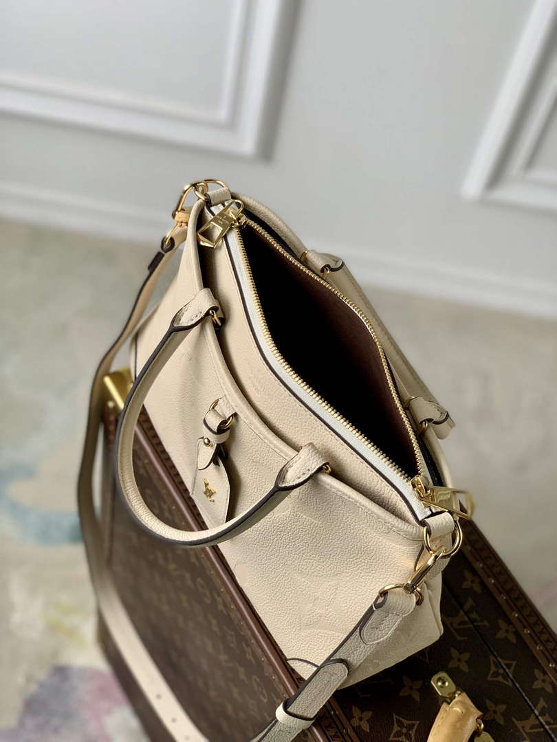 LV M46503 Louis Vuitton Trianon PM Bag Monogram Cr��me Beige