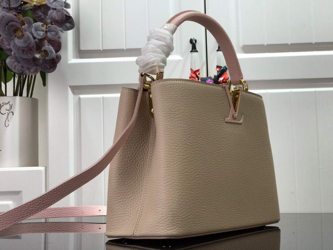 LV M57523 Louis Vuitton Capucines MM Handbag Gray Pink