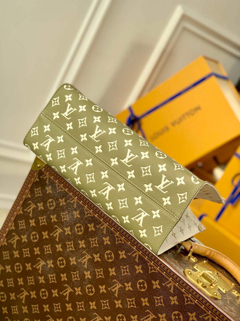 LV M46060 Louis Vuitton Onthego MM Bag M46128