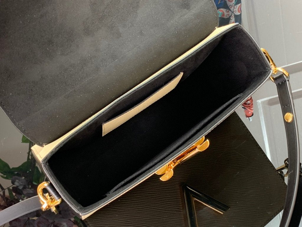 Louis Vuitton M56779 LV Crafty Twist MM Bag M56780 Epi Cream