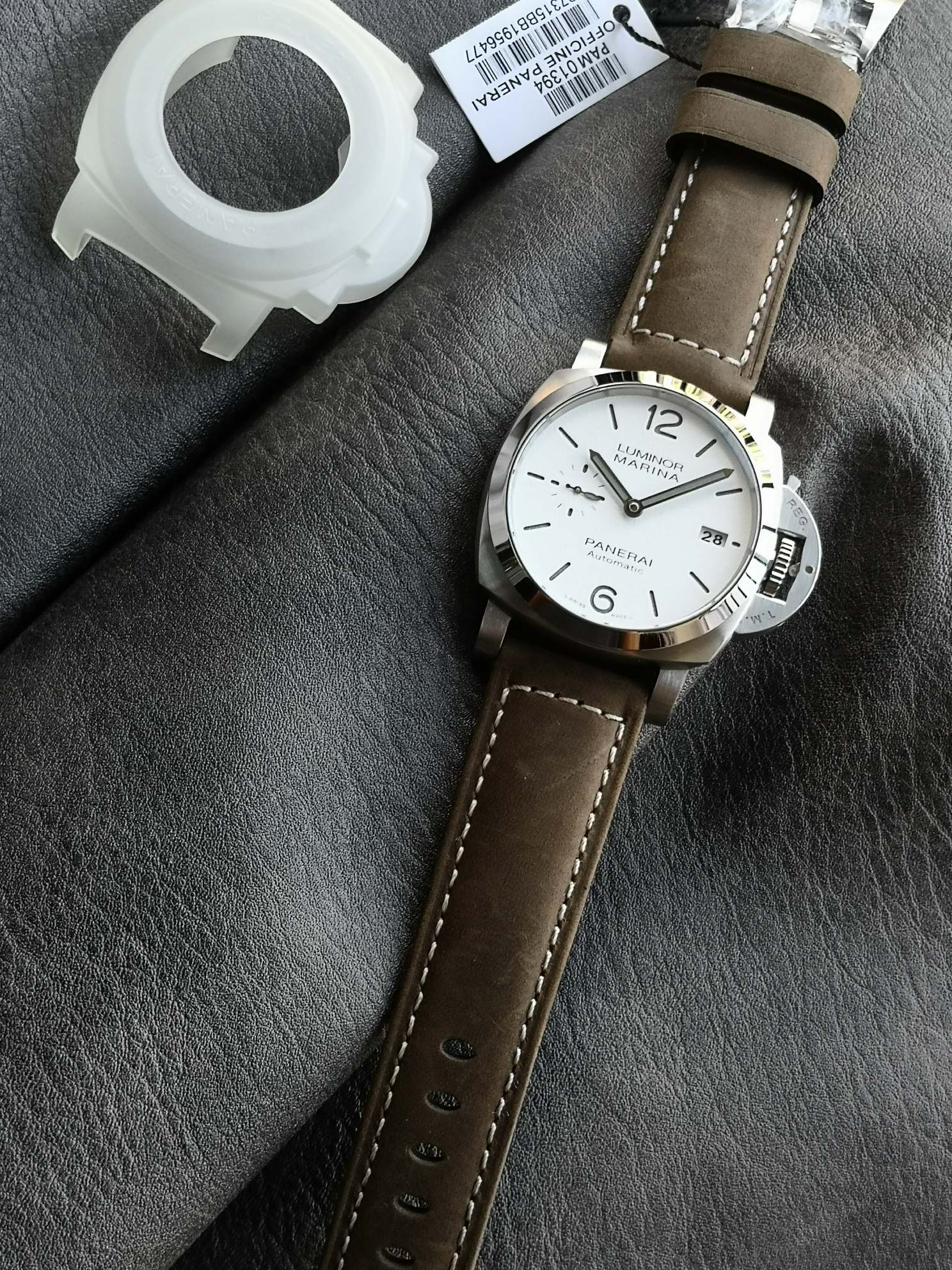 Panerai Lumino series PAM01394, more efficient