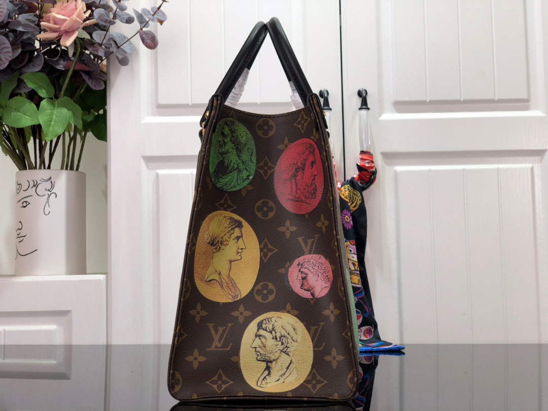 Louis Vuitton M45923 OnTheGo MM Tote bag Monogram Black