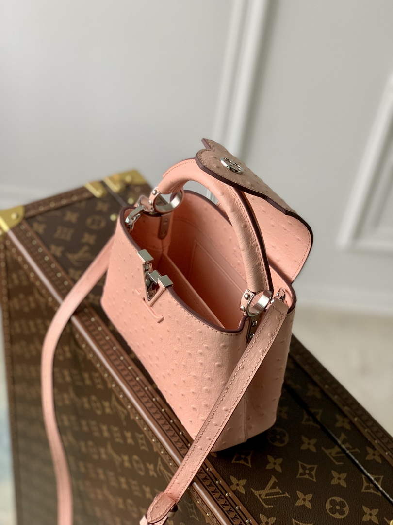 LV N81523 Louis Vuitton Capucines Mini Handbag Pink