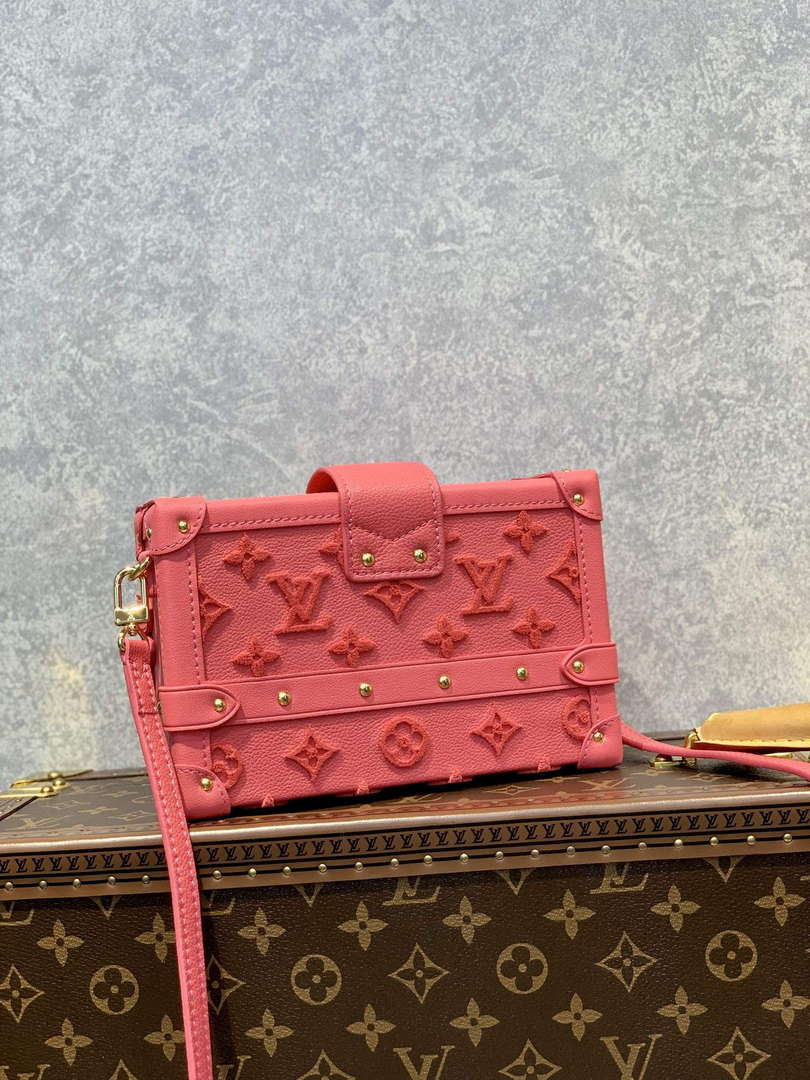 LV M20745 Louis Vuitton Petite Malle Handbag Fluo Pink