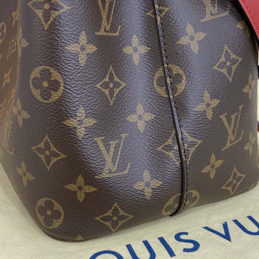 LV M44021 Louis Vuitton NONO MM Bag Monogram Red