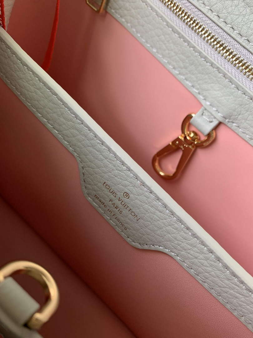 LV M23280 Louis Vuitton Capucines BB Handbag Ice Grey